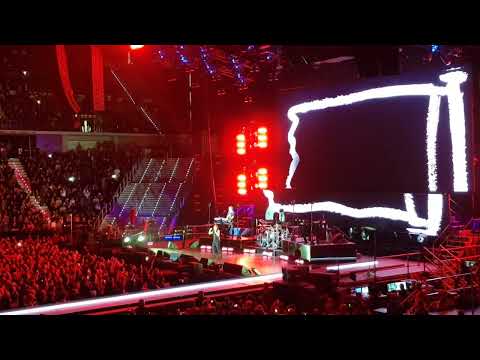 Depeche Mode  ???????? INCREDIBLE live “STRANGELOVE ” sang by Martin Gore! Concert Turin Italy