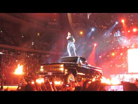 Thumbnail for Luke Bryan - That's My Kinda Night - Madison  Square Garden