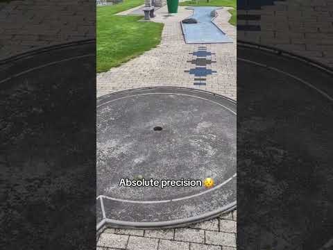 Thumbnail for IMPOSIBLE ???? (via minigolfalex) #shorts