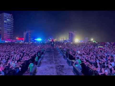 Thumbnail for Pepas - Farruko | Por primera vez en vivo Baja Beach fest 2021