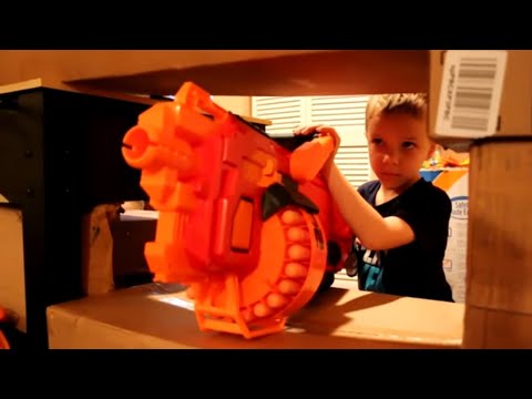 The Best Box Fort Game You Can Play With Your Friends