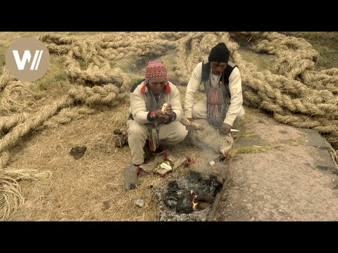 Thumbnail for Comunidades andinas: Cultura y costumbres del Perú más remoto (Documental)