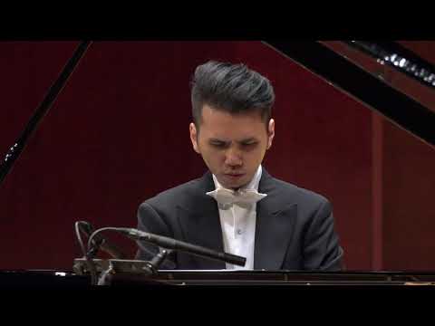 《桃花過渡》 鋼琴版 (盧易之改編) Taiwanese Folk song Arrangement: Peach Blossom Takes the Ferry