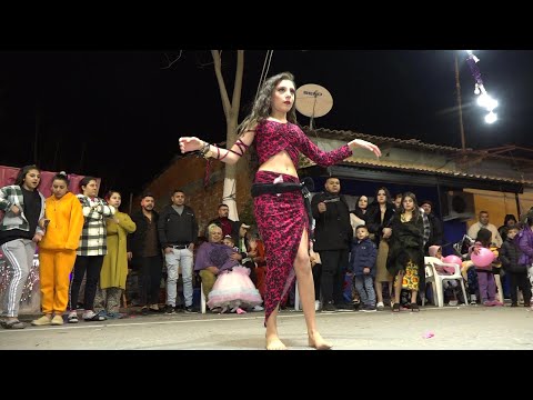 Thumbnail for Roman Düğünleri Menemen 3 Numaralı Nuriye Ateş,in Son Roman Dansı Bu Platform Çok Fazla
