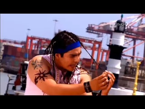 Thumbnail for Joel Gonzales y el videoclip del "Taxi Churro" - Al fondo hay sitio - 10-03-2015