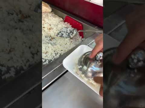 Thumbnail for İzmir' in EN BOL Pilavcısı | 32 Yıldır Seyyar | Tavuklu Pilav 10 TL | Mutlaka Deneyin