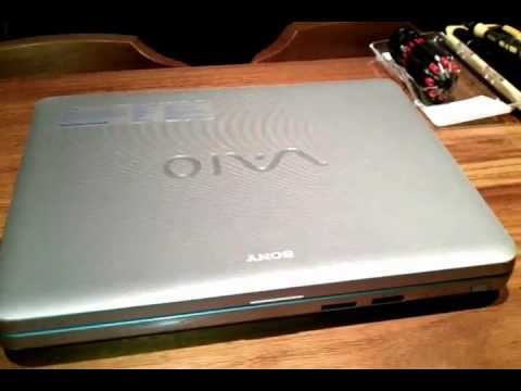 Sony VAIO VGN notebook&apos;s hard drive replace or remove