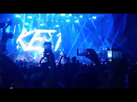 Solo el pensar - KE personajes en vivo 2023