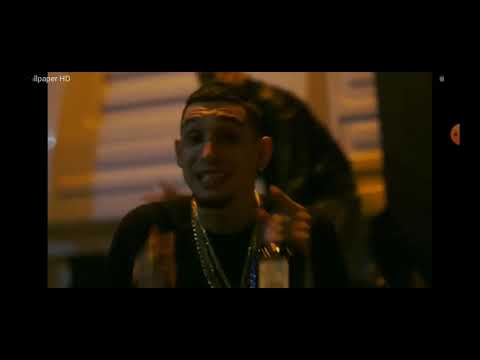 Hoy salimos a buscar un saco lleno de billetes en una moto 50 armados en un par de Machete