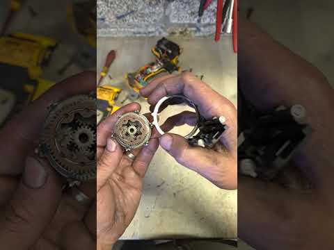 How to Repair a Dewalt DCD996 drill with slipping gears gearbox problem.