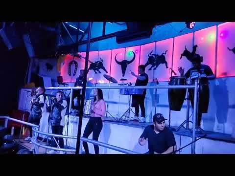 Thumbnail for grupo ahh caray