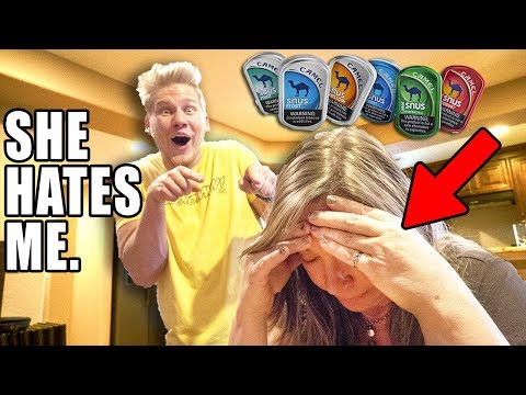 Making my MOM try Snus!! *She gets Lit*
