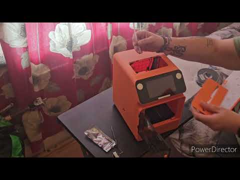 Thumbnail for The Kidoodle3D MiniBox A1 3D Printer initial review.