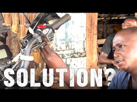 Finding a motorcycle mechanic in a Ba&apos;aka (pygmy) village in Central African Republic ????????[S7-E78]