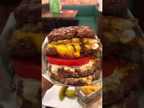 Thumbnail for 【錦糸町】肉で肉を挟むパワー系ハンバーガー！【シェイクツリー】