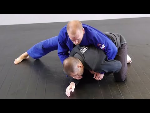 Turtle Escape & Shoulder Lock Combo