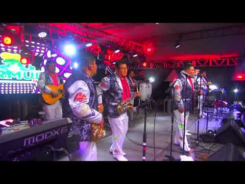 Super Formula Musical   La Cumbia Varulera || La Medallita || Carola || El Tizón (en vivo).