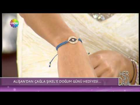 Thumbnail for Alişan'dan Çağla Şikel'e canlı yayında sürpriz hediye! / Her Şey Dahil
