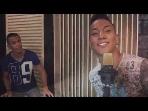 FORRÓ MULLEKES DO BAILE... CLIP OFICIAL ´´DE ROLÊ NA QUEBRADA``.