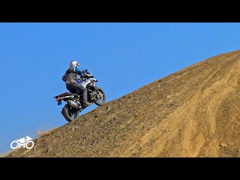 Thumbnail for Consejos Off Road - Técnicas para SUBIR Y BAJAR CERROS - BMW R1250GS