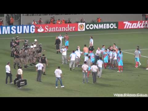 Galo x Arsenal - Libertadores - Briga no Independência