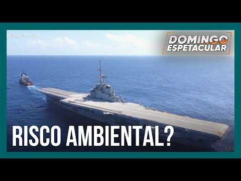 Porta-aviões brasileiro que vagava sem rumo vai para o fundo do mar com toneladas de amianto