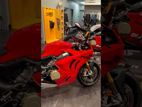 Quanto Custa uma Ducati Panigale V4S 0Km nos Estados Unidos? #ducati #ducatipanigale #v4s #moto #usa