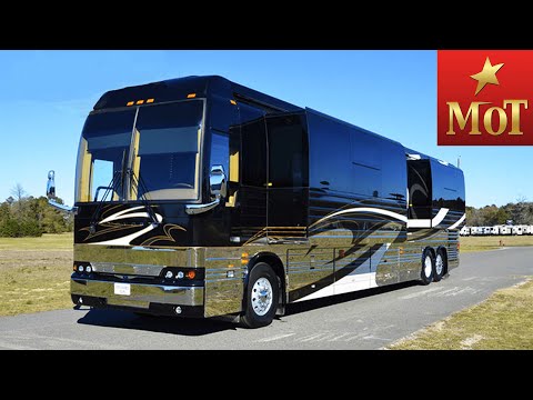 Motorhomes of Texas 2016 Emerald Prevost 45&apos; # C2195 SOLD
