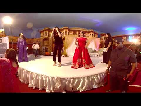 Thumbnail for Sushmita Sen Dances on Mehboob Mere - Mujhe Mast Mahaul Mein
