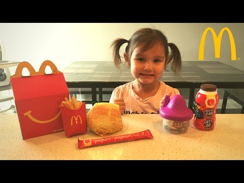 How to Make MCDONALDS Happy Meal Kid vs Food Skit  Pretend Playtime for Kids