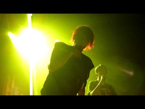 Thumbnail for MCR - Honey this Mirror Isn't Big Enough for the 2 of Us - Live @ Manc O2 Apollo - 24th October 2010