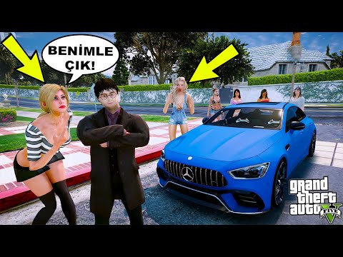 Thumbnail for NECMİ YENİ ARABASIYLA OKULA GİDİYOR VE KIZLAR HASTA OLUYOR! - GTA 5