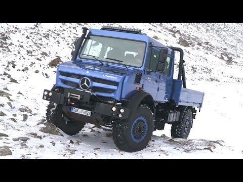 Mercedes-Benz Unimog U 4023 - Winter Offroad Driving