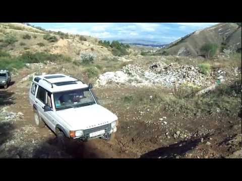 Land Rover vs Gelandewagen G-class 300GD