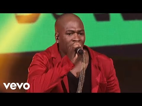 Turma do Pagode - Pente e Rala ((Mania do Brasil Ao Vivo) [Clipe Oficial])