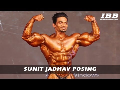 Sunit Jadhav Posing At Mumbai Shree 2019 for Maharashtra Shree Selections