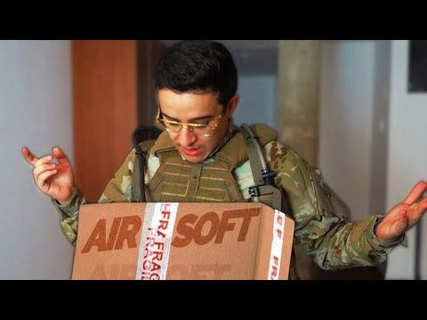 Gros unboxing d&apos;équipement AIRSOFT!