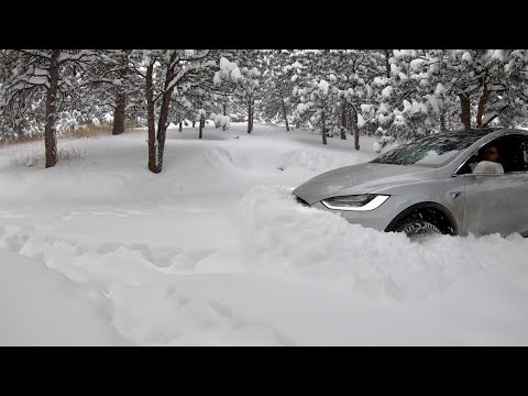 Thumbnail for Tesla Model X as a snow plow? Colorado snowstorm footage