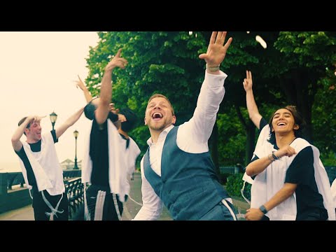 Thumbnail for MORDECHAI SHAPIRO - Hakol Mishamayim (Official Music Video) הכל משמים - מרדכי שפירא