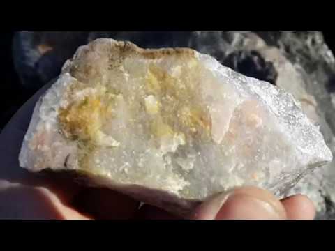 Thumbnail for ЗОЛОТАЯ ЖИЛА В КАМНЕ...GOLDEN CHANNEL...