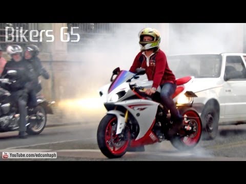 Yamaha R1 Burnout, S1000RR RL, CBR, ZX6R and R6 Wheelie - Bikers 65 Sounds, Accelerations and Revs!