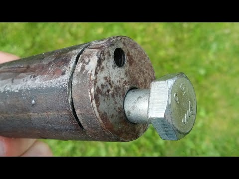 Thumbnail for Узнав этот секрет ты больше никогда не выбросишь гаражные петли!Полезное устройство для мастерской!