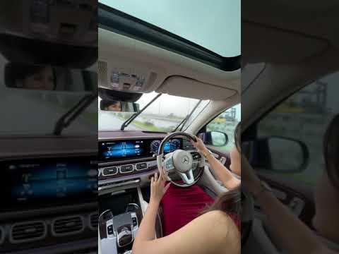 Thumbnail for Driving Rs. 2.73 Crore SUV (Mercedes Maybach GLS 600) #shorts