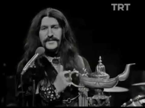 Barış Manço - Eğri Büğrü Klibi (Uzun Versiyon) HQ