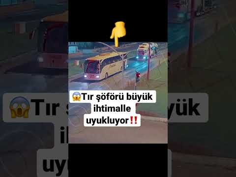 Thumbnail for Tır Kazası ⁉️Duran Otobüse Arkadan çarpıyor ‼️