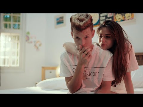 Thumbnail for July Roby - Contigo o sin tí ( Video Oficial )