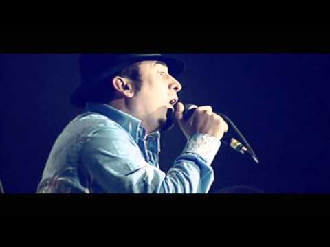 Thumbnail for El Barrio - Ave de Paso (Directo Palacio Vistalegre Madrid 2004)