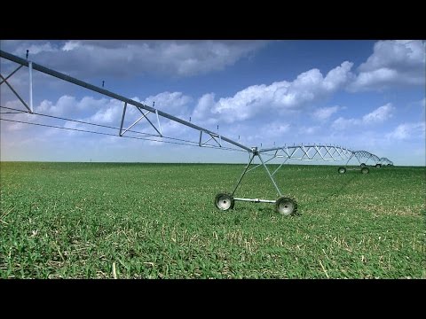 Center Pivot Irrigation Systems | How It&apos;s Made