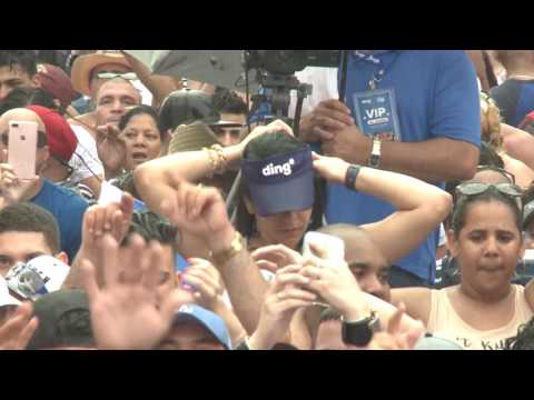 Thumbnail for Chacal - No se enamore de mi - LIVE Calle Ocho Miami - Ding