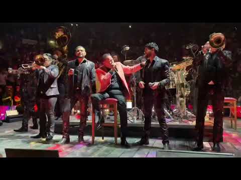 ACÁBAME DE MATAR ???? BANDA EL RECODO Y JULIO PRECIADO (Palenque de León Guanajuato)